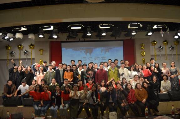 元旦晚会大合照